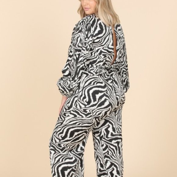 Pants - The Zebra Split Back Jumper - Plus Sizes ONLY